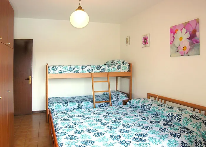 Valbella Apartament *