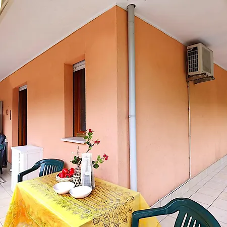 Valbella Appartamento *